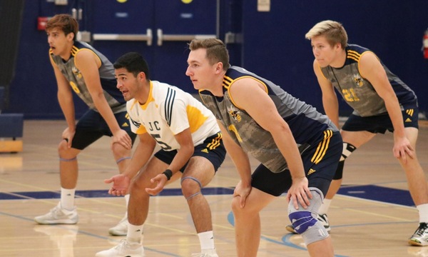 MENS VOLLEYBALL: THREE IN A ROW