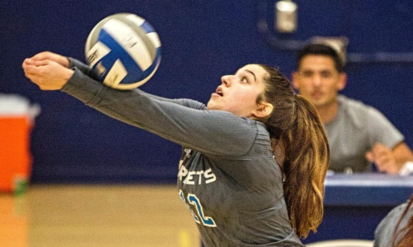 WOMEN'S VOLLEYBALL: TOUGH ROAD LOSS
