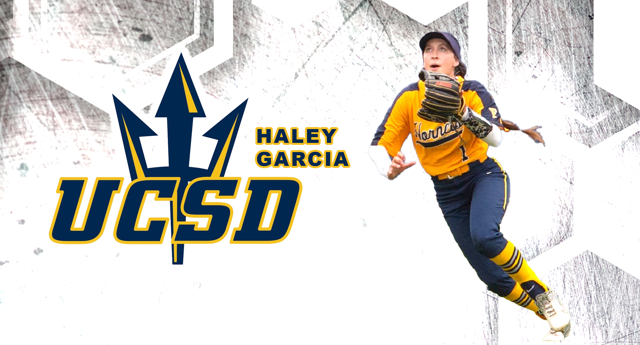 HALEY GARCIA SIGNS WITH UC SAN DIEGO