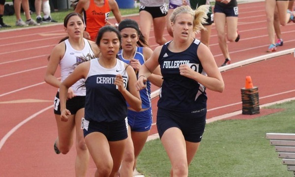 Cassidy Nyenhuis ran two great races against four-year and community college athletes.