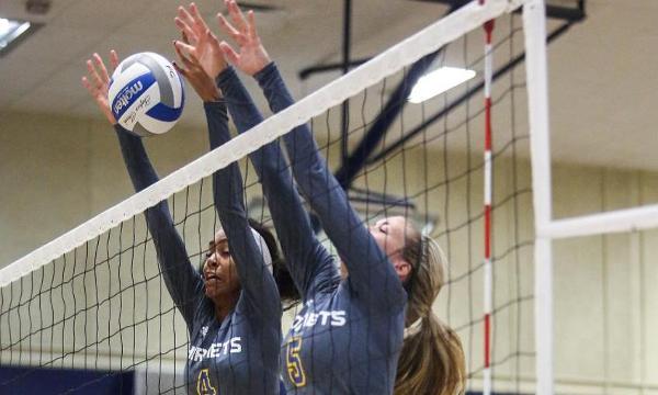 WOMEN'S VOLLEYBALL: NICE WIN OVER CYPRESS